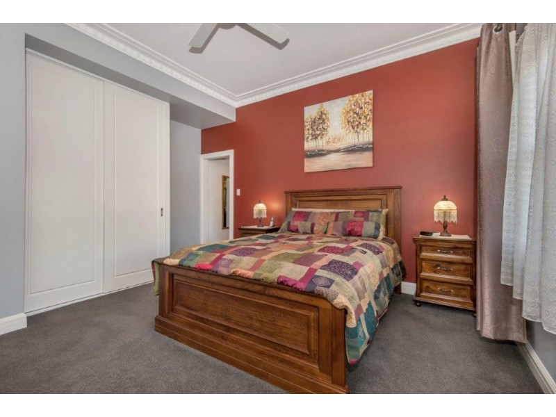 61 Simpsons Road, Eaglehawk VIC 3556