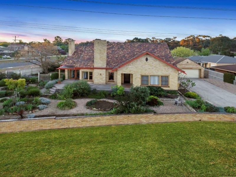 61 Simpsons Road, Eaglehawk VIC 3556