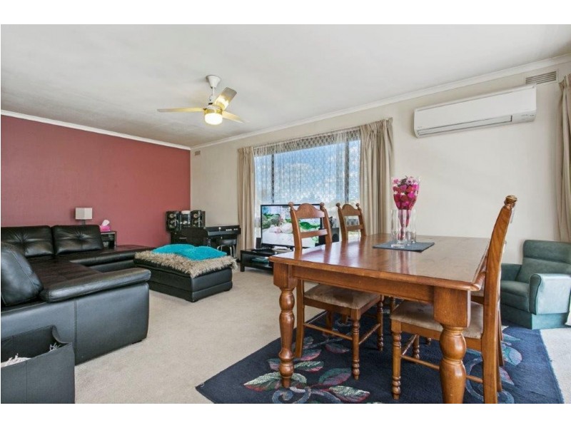 49 & 49A Kirkwood Road, Eaglehawk VIC 3556