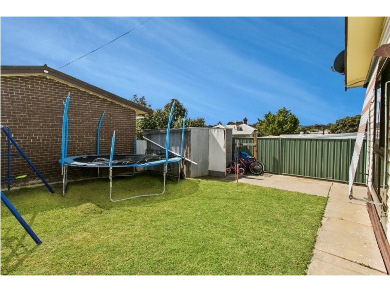 49 & 49A Kirkwood Road, Eaglehawk VIC 3556