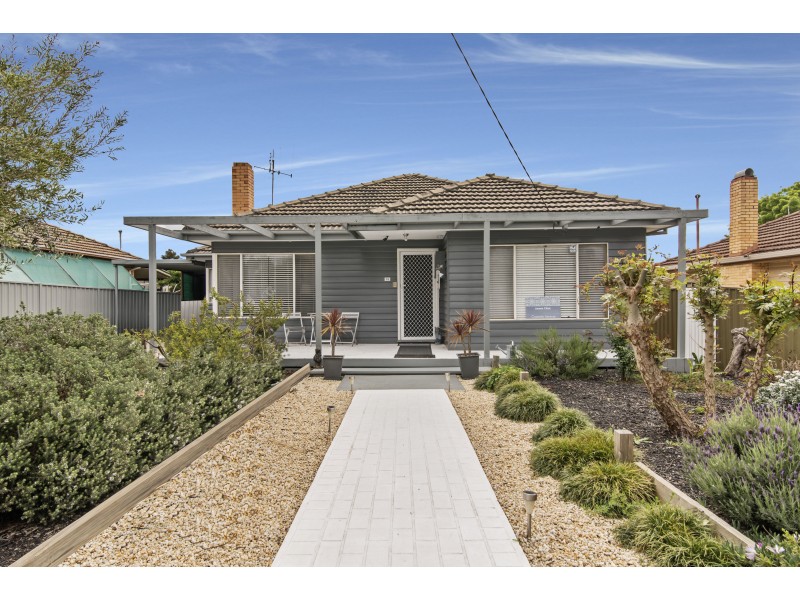 86 Church Street, Kangaroo Flat VIC 3555