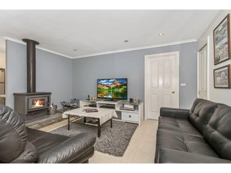 86 Church Street, Kangaroo Flat VIC 3555