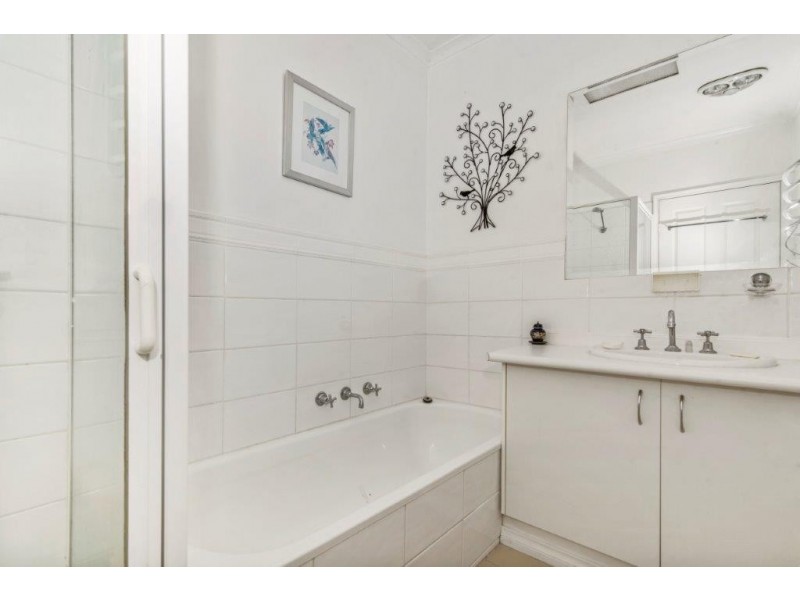 86 Church Street, Kangaroo Flat VIC 3555