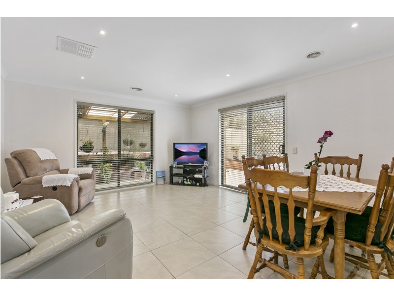 39 Manna Gum Drive, Epsom VIC 3551