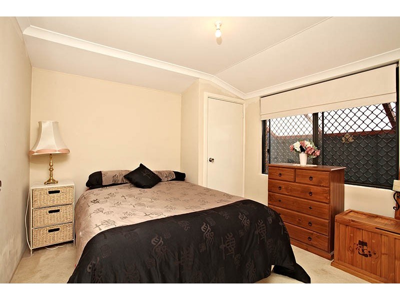 47 Walpole Street, St James WA 6102