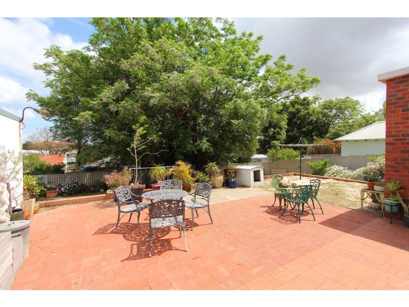 79 Alvah Street, St James WA 6102