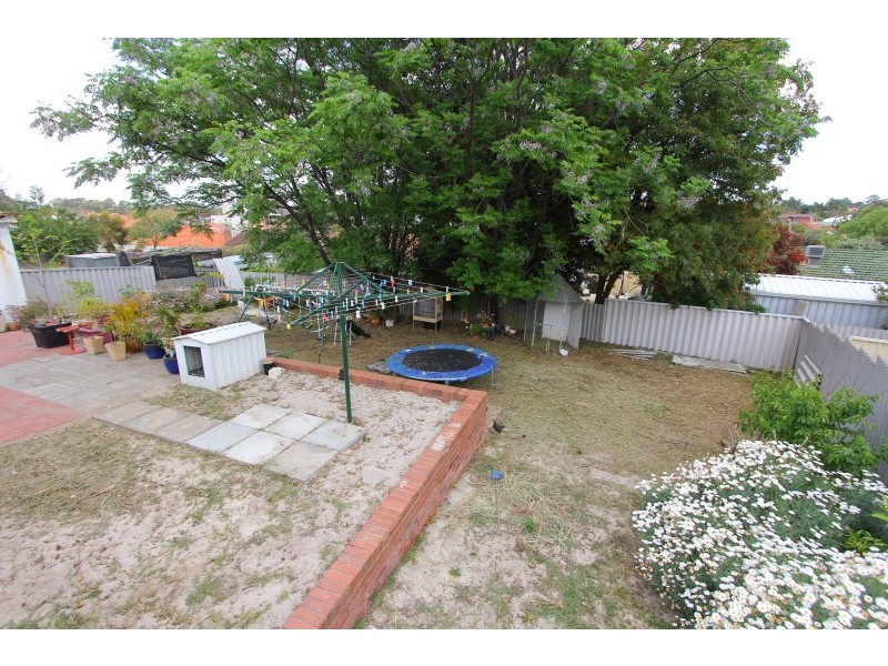 79 Alvah Street, St James WA 6102