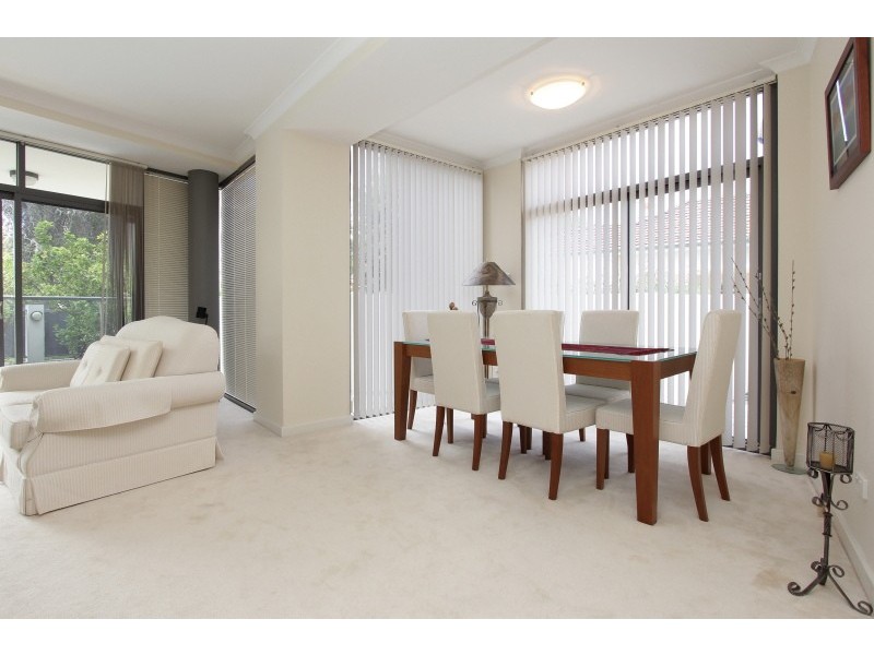 1/10 Hardy Street, South Perth WA 6151