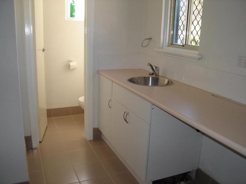 18 Knutsford Avenue, Rivervale WA 6103