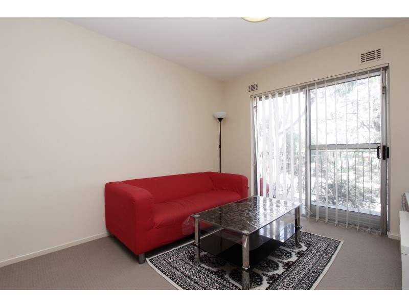 10/1041-45 Albany Highway, St James WA 6102