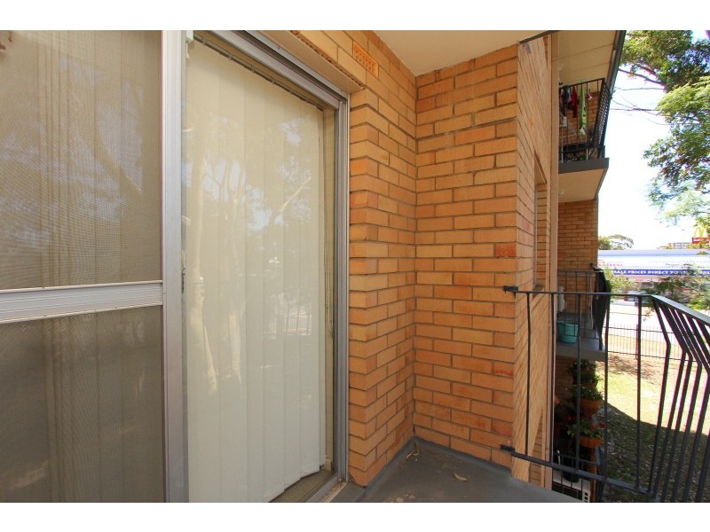 10/1041-45 Albany Highway, St James WA 6102