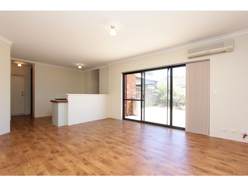 1/18 Burlington Street, St James WA 6102