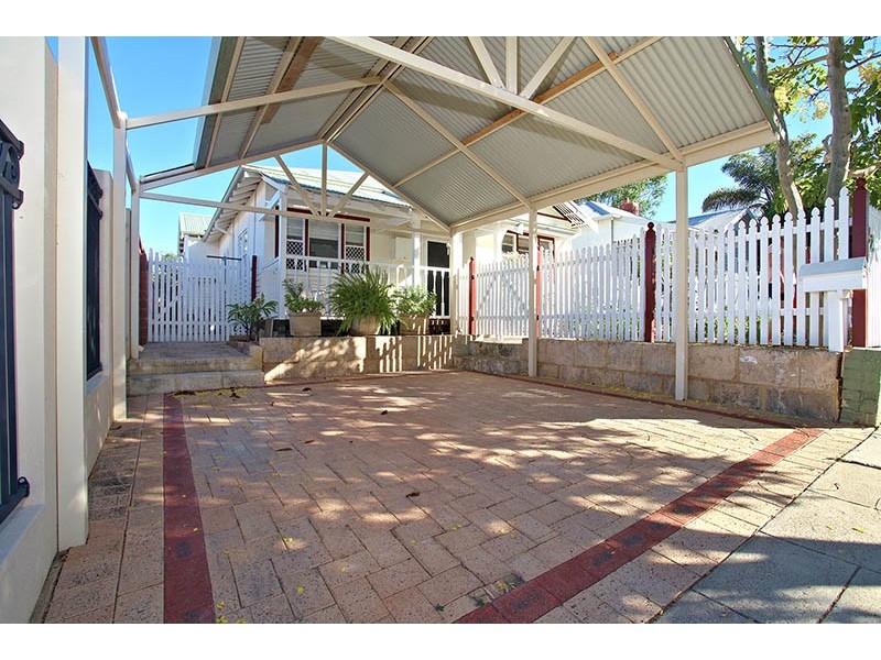 32 Willis Street, East Victoria Park WA 6101