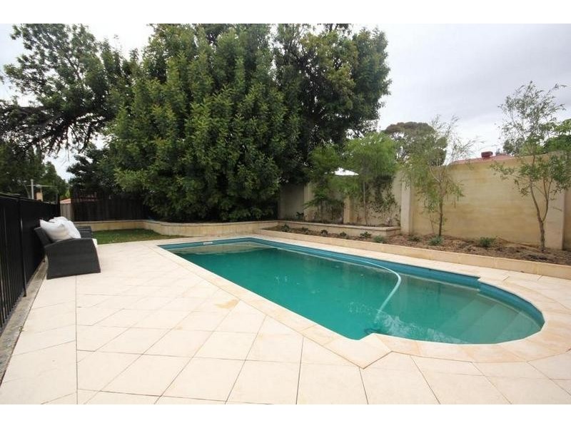 54 Esperance Street, East Victoria Park WA 6101