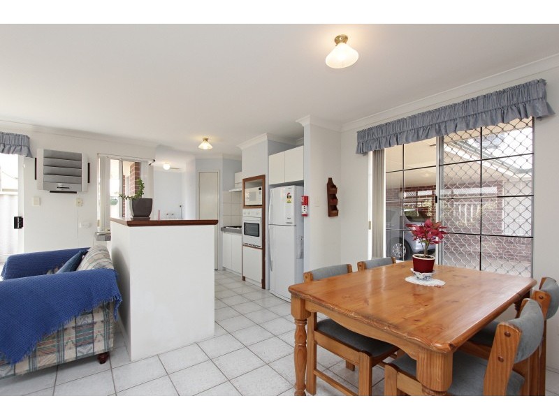 3/79 Coolgardie Street, St James WA 6102