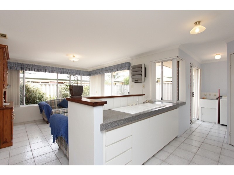 3/79 Coolgardie Street, St James WA 6102