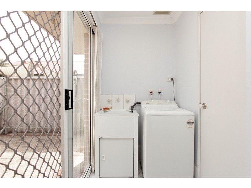 3/79 Coolgardie Street, St James WA 6102
