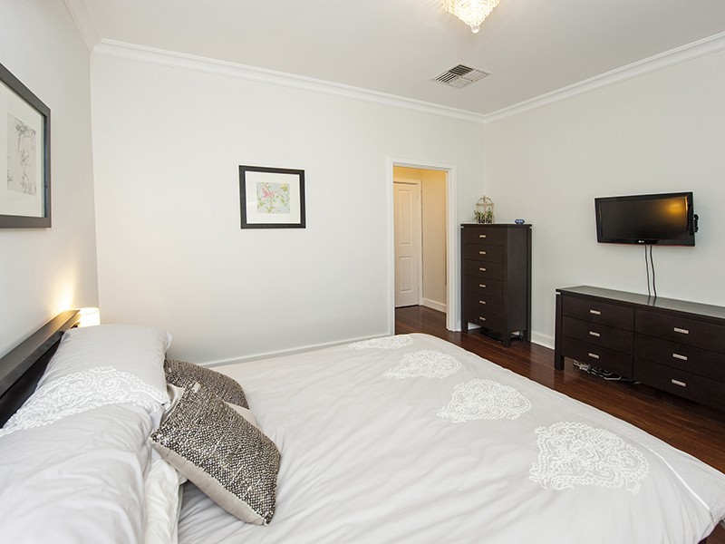 14 Nottingham Street, East Victoria Park WA 6101