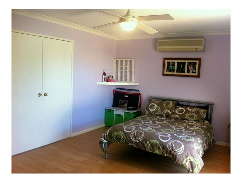 50 Shipbourne Way, Huntingdale WA 6110