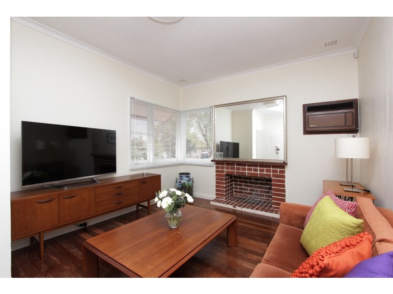 1 Canny Road, St James WA 6102