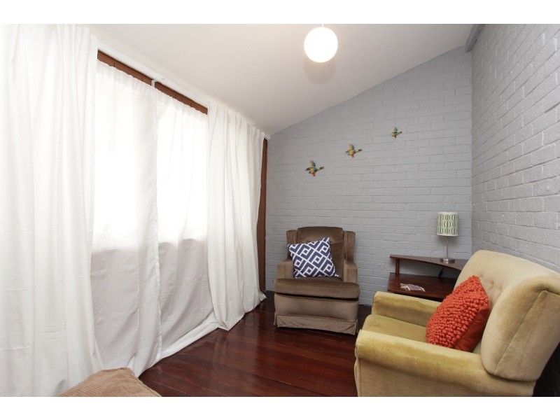 1 Canny Road, St James WA 6102