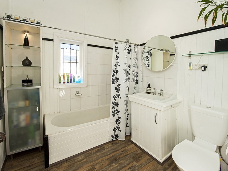 94 Canterbury Terrace, East Victoria Park WA 6101