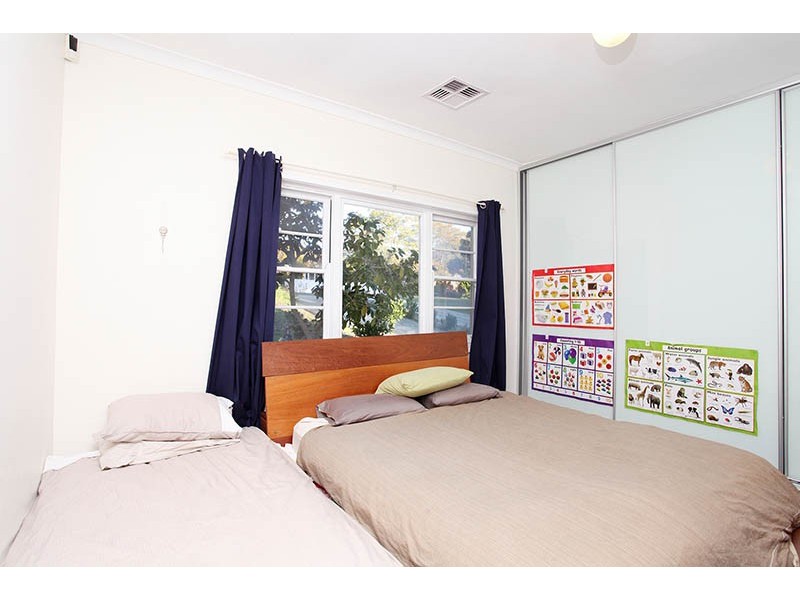 17 Alvah Street, St James WA 6102