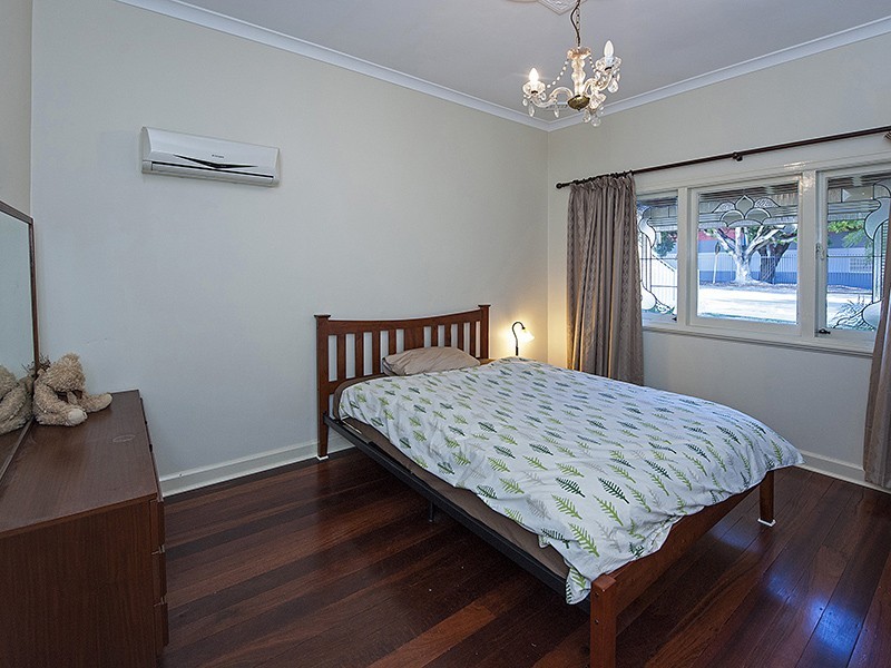 64 Oats Street, East Victoria Park WA 6101