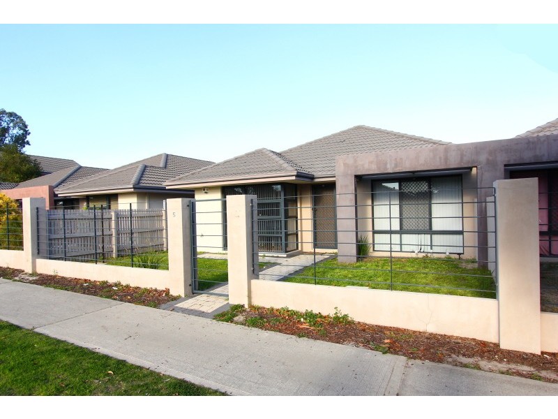 5/10 Queen Street, Bentley WA 6102