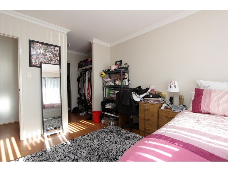 5/10 Queen Street, Bentley WA 6102