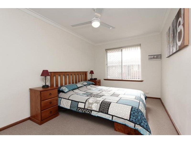 10/1047-1051 Albany Highway, St James WA 6102