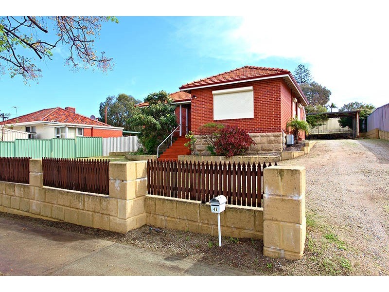 47 Hill View Terrace, St James WA 6102
