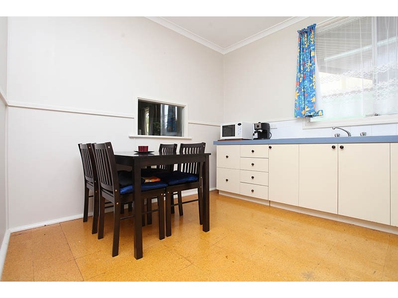 80 Hill View Terrace, St James WA 6102