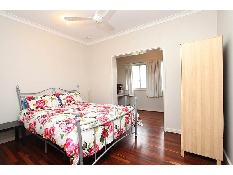 80 Hill View Terrace, St James WA 6102
