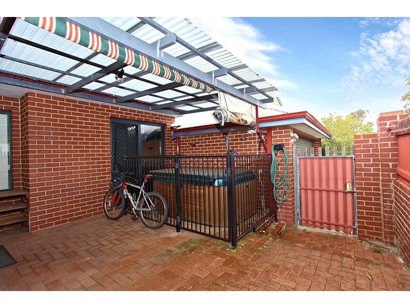 2 Carson Street, East Victoria Park WA 6101