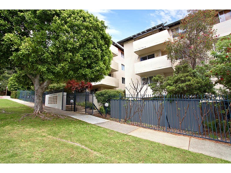 19/107 Washington Street, Victoria Park WA 6100