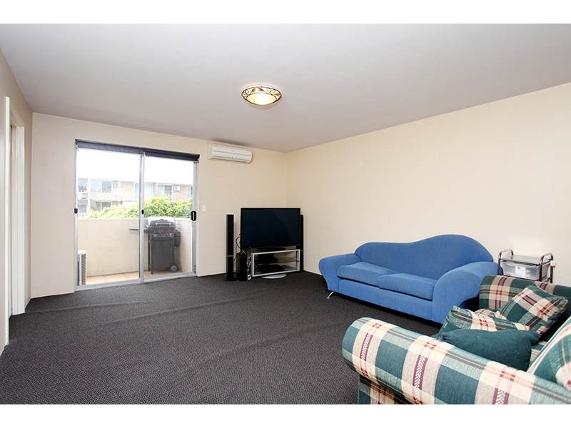 19/107 Washington Street, Victoria Park WA 6100