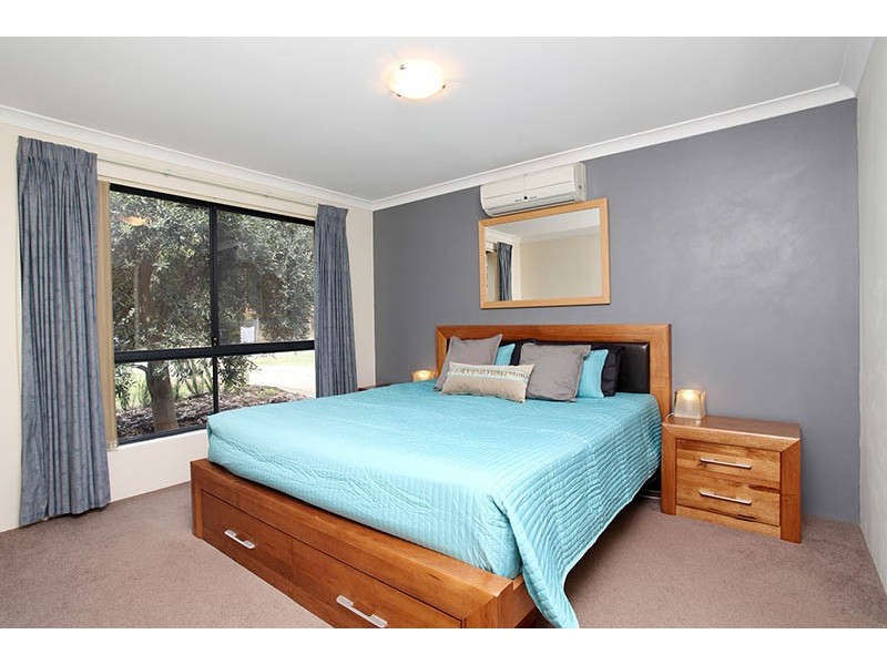 57 Pitt Street, St James WA 6102