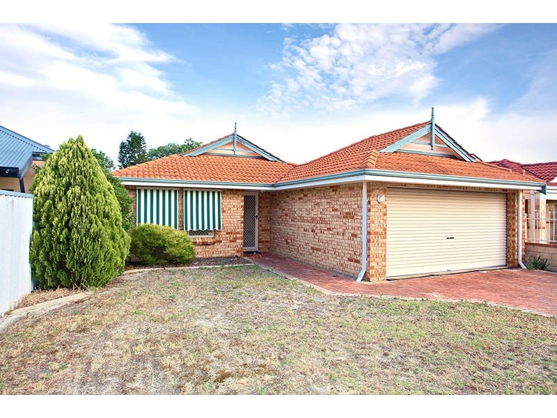 64 Walpole Street, St James WA 6102
