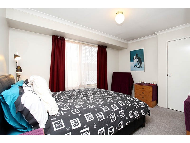 64 Walpole Street, St James WA 6102