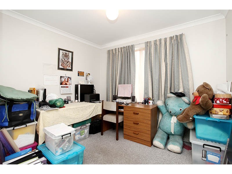 64 Walpole Street, St James WA 6102