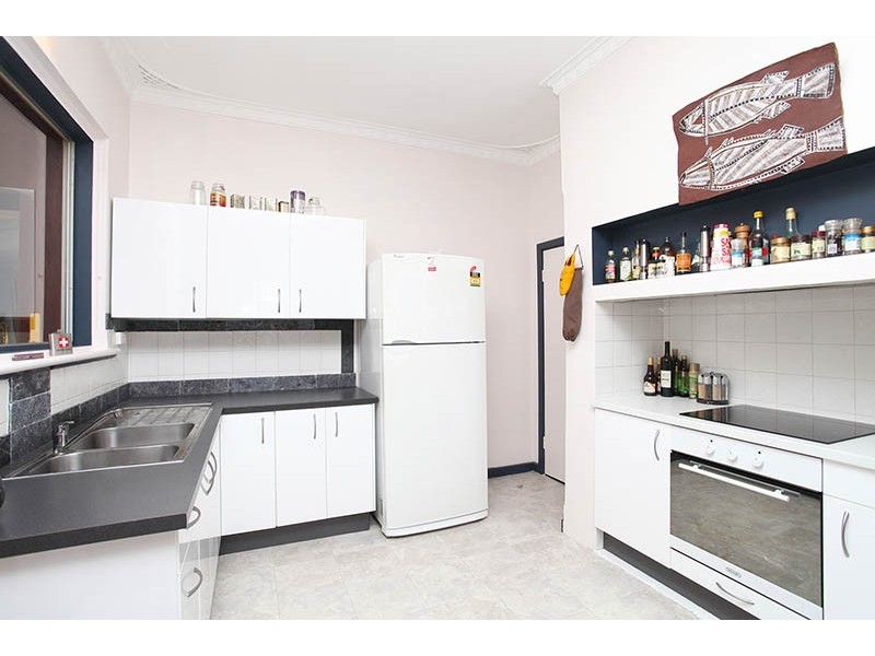 5 Bone Street, St James WA 6102