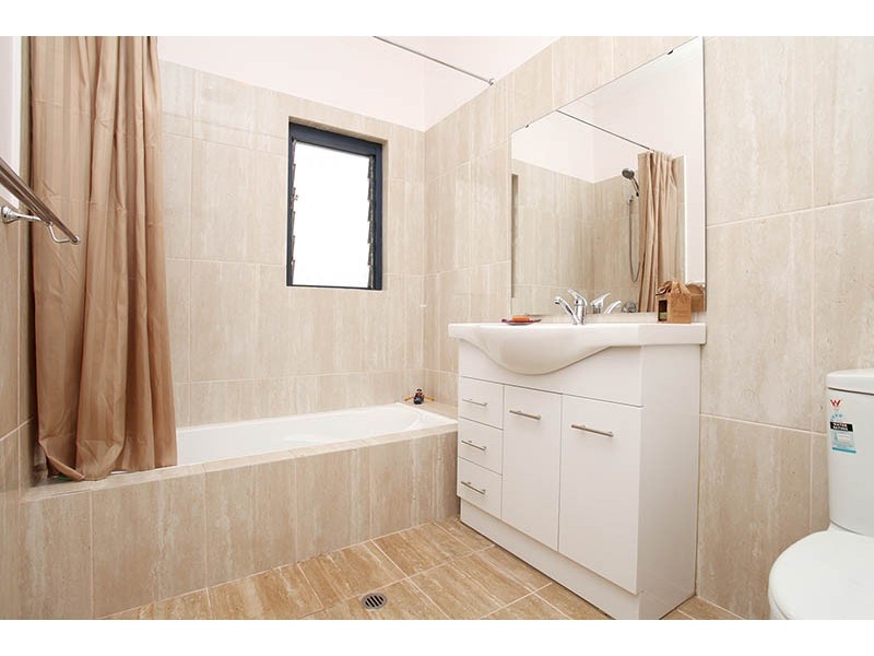 5 Bone Street, St James WA 6102