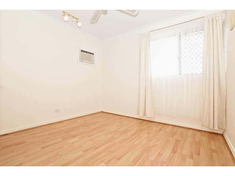 10/11 Norman Street, St James WA 6102