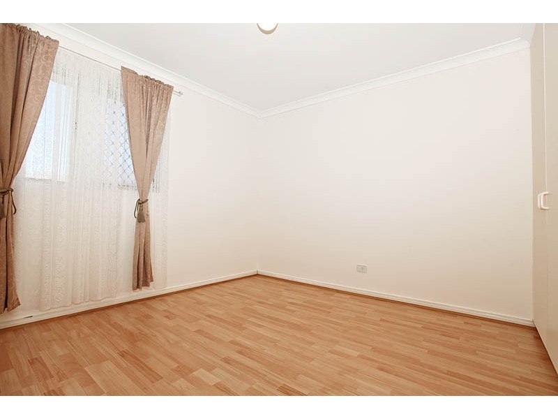 10/11 Norman Street, St James WA 6102