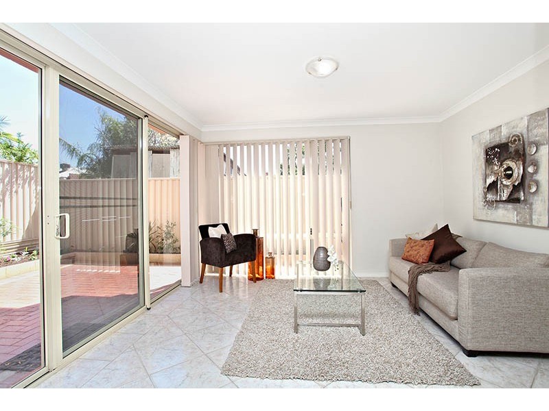 54D Lichfield Street, Victoria Park WA 6100