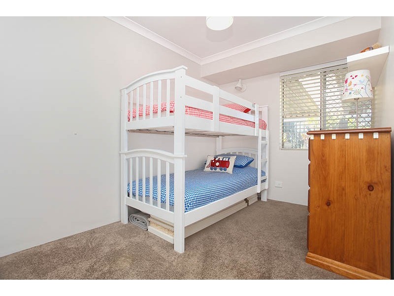 5B Palmerston Street, St James WA 6102