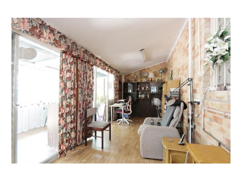 8 Hitchcock Street, St James WA 6102