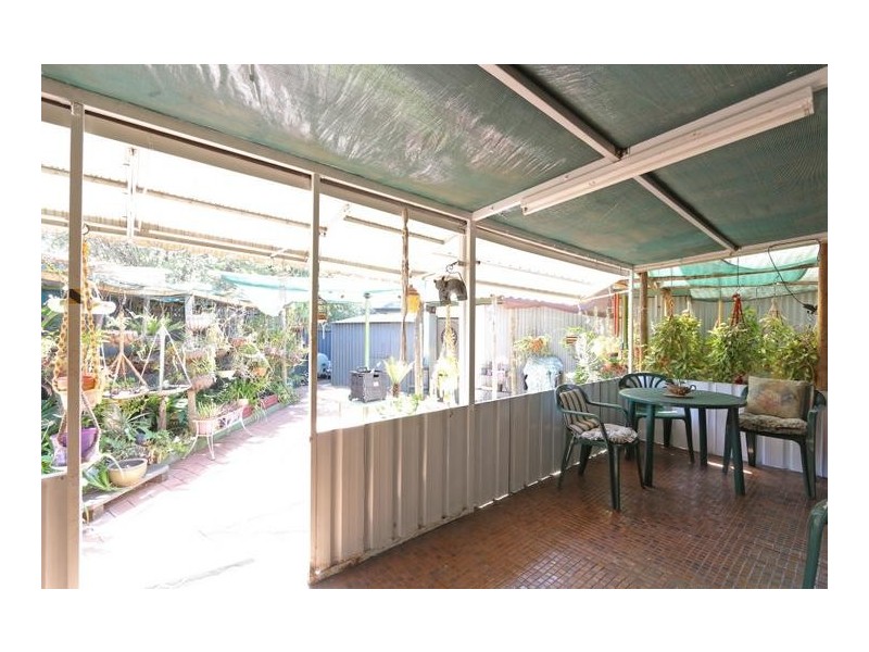 8 Hitchcock Street, St James WA 6102