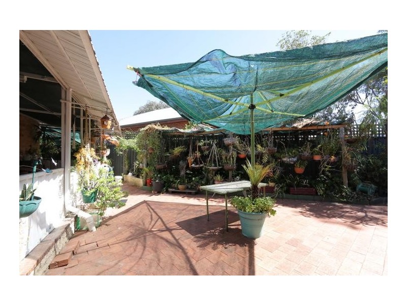 8 Hitchcock Street, St James WA 6102